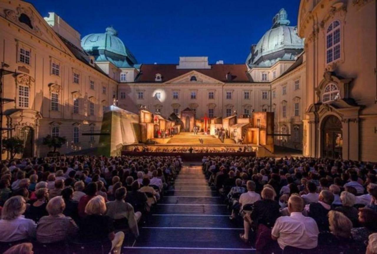 Stifts-Suite Klosterneuburg Luaran gambar